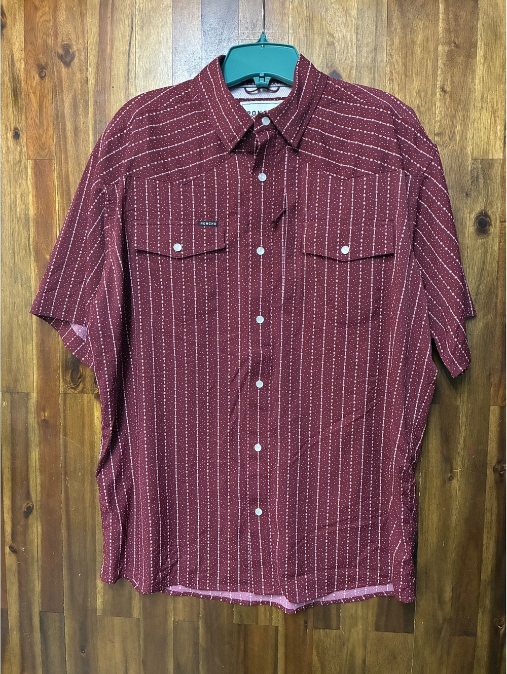 Poncho Maroon Farmer Western Short Sleeve Pearl Snap Shirt Size M Regular Fit - Picture 1 of 14
